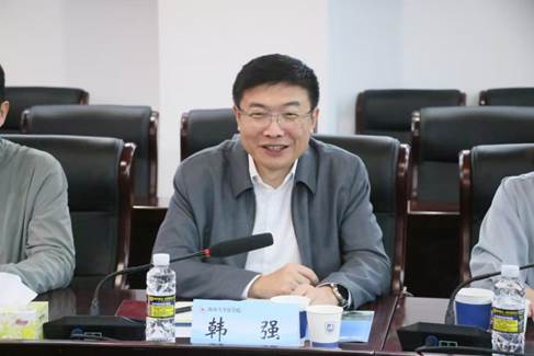 819d376868d405d1b1b5b13fbaa5c6f